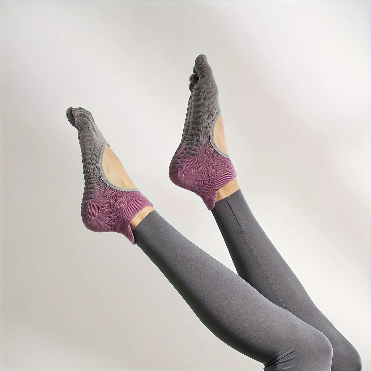 1 Pair Women's Gradient Non-Slip Yoga Socks, Full Finger Design, Breathable Mesh Pilates, Dance Socks