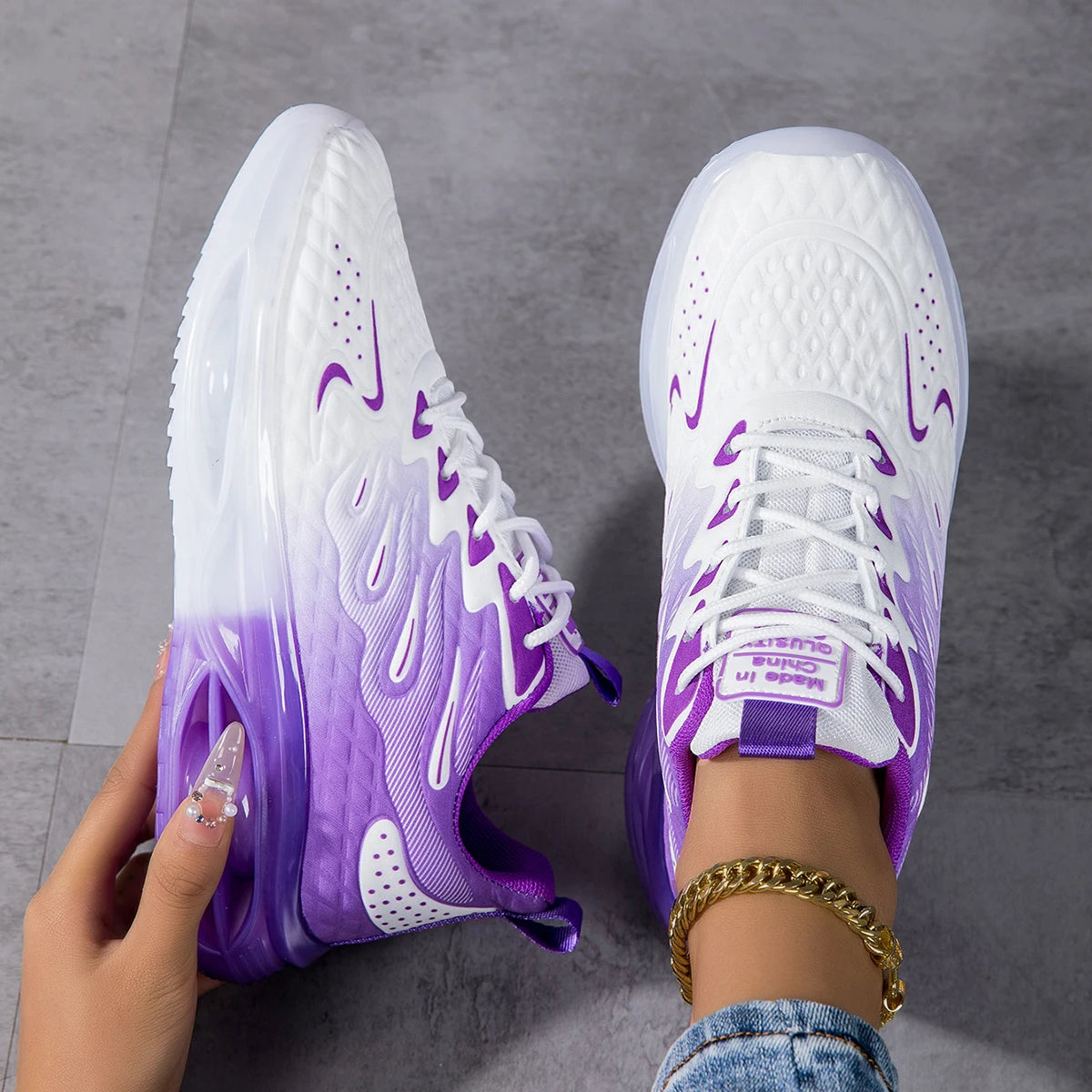 Running shoes for men and women, lightweight mesh breathable comfortable flat soft tennis shoes, couple air cushion sports shoes
