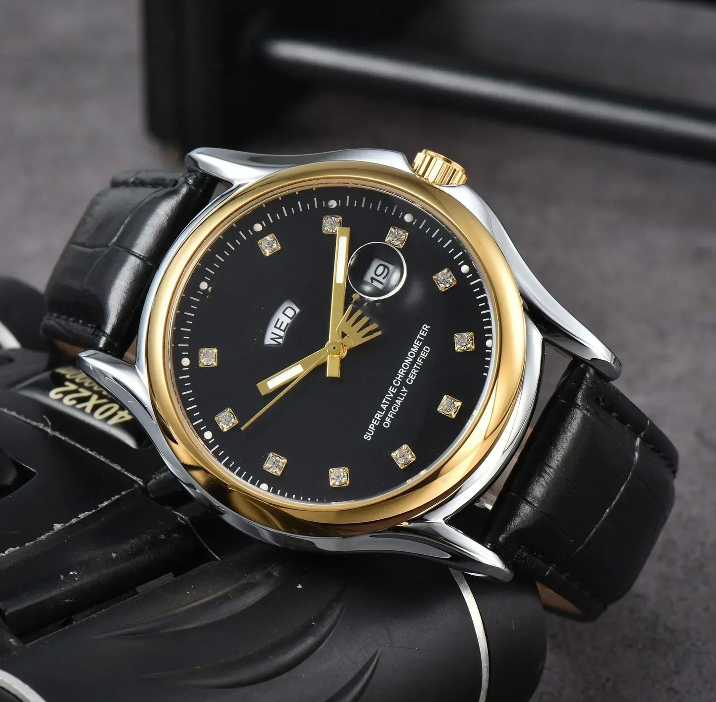 2025 New Luxury Men's Automatic Watch, Sapphire Crystal, Date Display, 100M Waterproof, Genuine Leather Strap, Business Casual